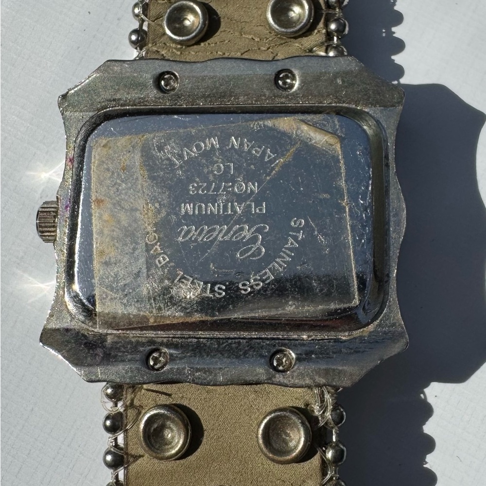 Geneva Platinum Camouflage band women’s watch - Picture 5 of 8